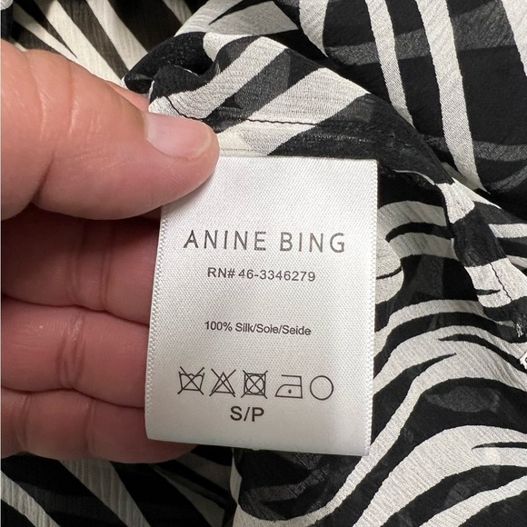 Anine Bing Womens Silk Chiffon Zebra Print Long Sleeve Button Arrow Shirt Sz S - Picture 7 of 8